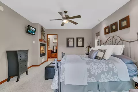 Bedroom - 2011 Temminck Rd, Saint Cloud, MN 56301 photo 3 of 9