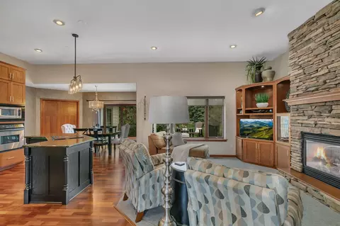 Living - 2011 Temminck Rd, Saint Cloud, MN 56301 photo 1 of 5