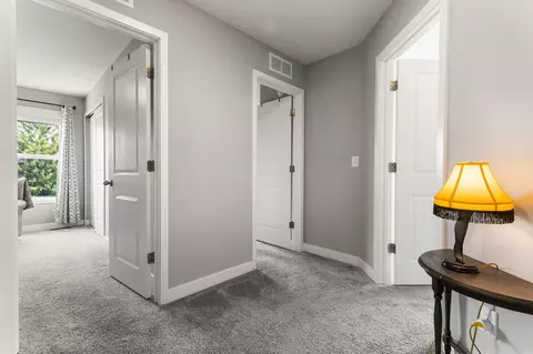 Entry Way - 1131 Stonebridge Path, Jordan, MN 55352 photo 5 of 9
