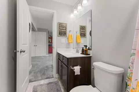 Bath - 1131 Stonebridge Path, Jordan, MN 55352 photo 5 of 5