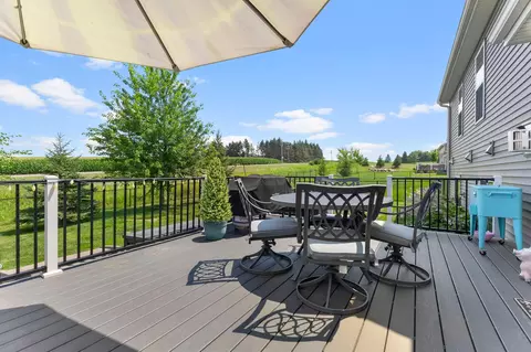 Exterior - 1131 Stonebridge Path, Jordan, MN 55352 photo 4 of 10