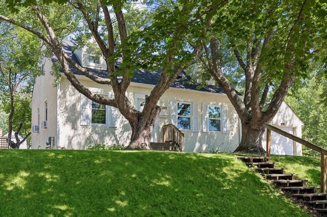 3500 Perry Ave N, Crystal, MN 55422