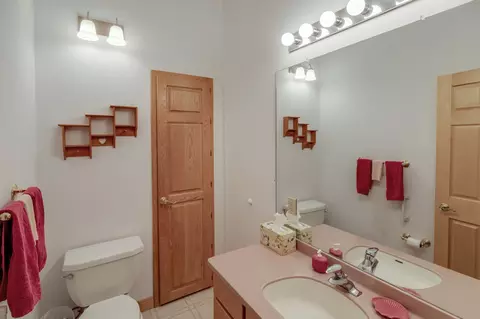 Bath - 7936 Templer Point Dr NW, Walker, MN 56484 photo 2 of 4