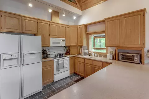 Kitchen - 7936 Templer Point Dr NW, Walker, MN 56484 photo 3 of 3