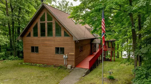 Exterior - 7936 Templer Point Dr NW, Walker, MN 56484 photo 6 of 14