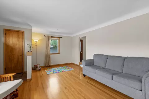 Living - 3255 Highway 55, Eagan, MN 55121 photo 3 of 5