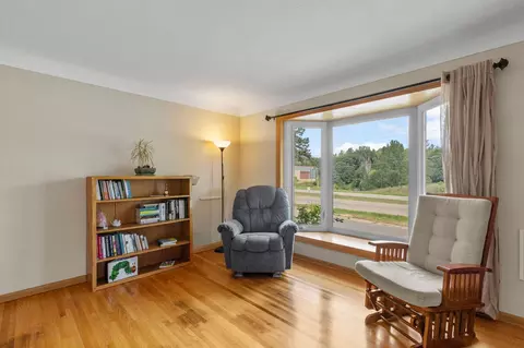 Living - 3255 Highway 55, Eagan, MN 55121 photo 4 of 5