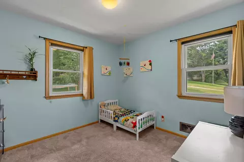 Bedroom - 3255 Highway 55, Eagan, MN 55121 photo 3 of 4
