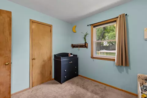 Bedroom - 3255 Highway 55, Eagan, MN 55121 photo 4 of 4