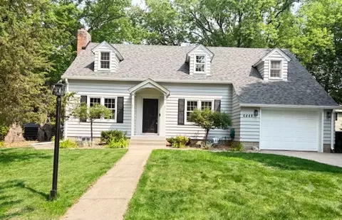 6448 Glenwood Ave, Golden Valley, MN 55427