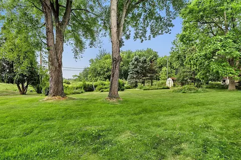 Exterior - 10 Allendale Dr, Saint Cloud, MN 56301 photo 5 of 7