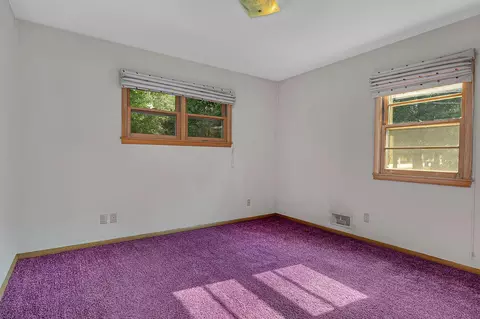Bedroom - 10 Allendale Dr, Saint Cloud, MN 56301 photo 2 of 3