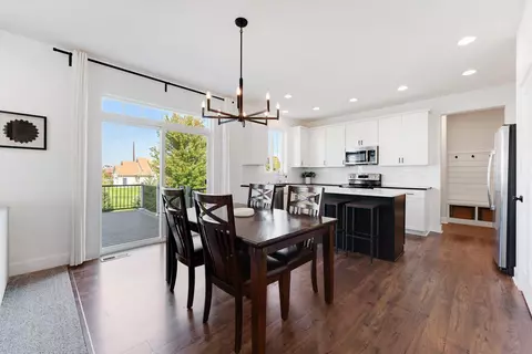 Dining - 3927 Founders Path, Chaska, MN 55318 photo 1 of 2