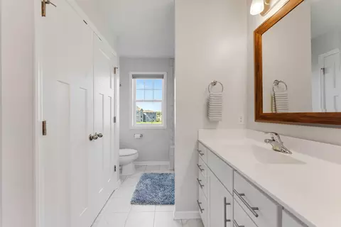 Bath - 3927 Founders Path, Chaska, MN 55318 photo 3 of 6