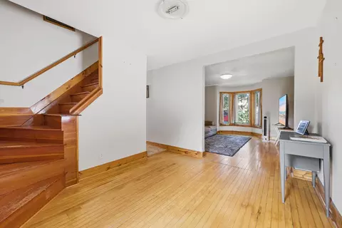 Entry Way - 614 N 8th St, Brainerd, MN 56401 photo 2 of 3