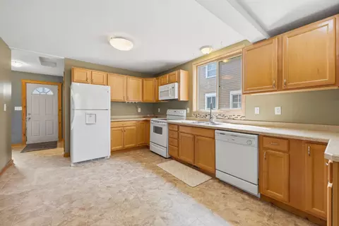 Kitchen - 614 N 8th St, Brainerd, MN 56401 photo 1 of 3