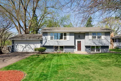 4501 Oregon Ave N, New Hope, MN 55428