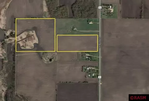 21 Nnn 594th Ave, Mankato, MN 56001