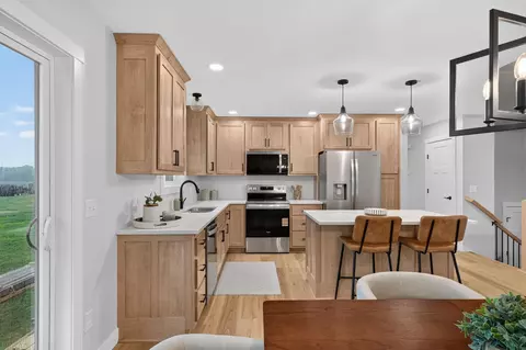 Kitchen - 655 1st St SE, Elgin, MN 55932 photo 1 of 2