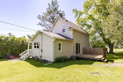 Exterior - 523 1st St, Duluth, MN 55810 photo 4 of 9