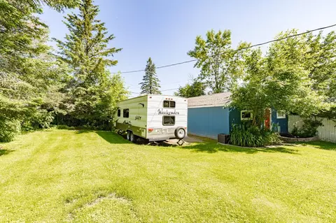 Exterior - 523 1st St, Duluth, MN 55810 photo 6 of 9