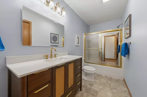 Bath - 2103 Kennedy Dr, Faribault, MN 55021 photo 1 of 4