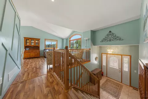 Entry Way - 2103 Kennedy Dr, Faribault, MN 55021 photo 2 of 2