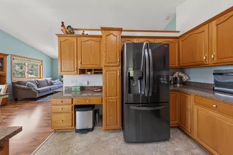 Kitchen - 2103 Kennedy Dr, Faribault, MN 55021 photo 5 of 5