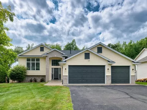 22808 Poppy St NW, Saint Francis, MN 55070