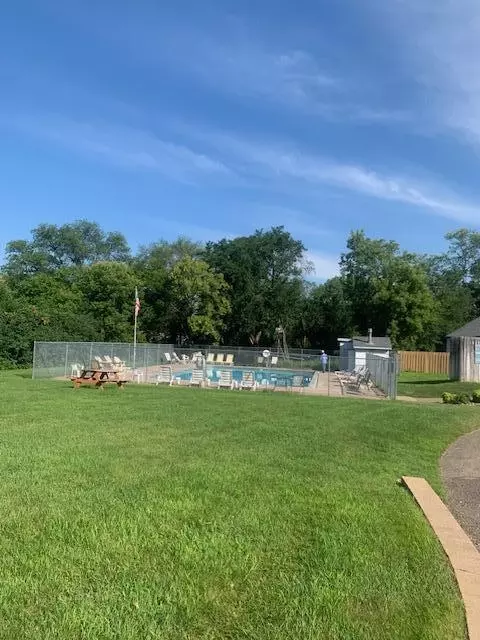 Exterior - 1491 Woodview Ave E, Eagan, MN 55122 photo 11 of 11