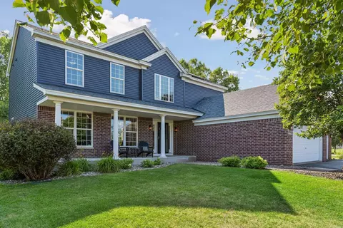 2283 Saint Johns Dr, Woodbury, MN 55129