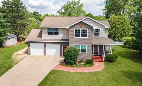 1015 Prairie Cir, Menomonie, WI 54751