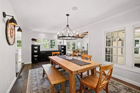 Dining - 612 Nelson Rd, Maple Plain, MN 55359 photo 2 of 5