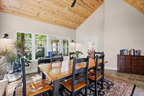 Dining - 612 Nelson Rd, Maple Plain, MN 55359 photo 4 of 5