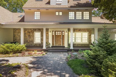 Exterior - 612 Nelson Rd, Maple Plain, MN 55359 photo 2 of 14