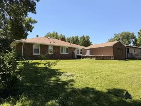 Exterior - 830 6th St, Windom, MN 56101 photo 7 of 7