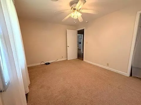 Bedroom - 830 6th St, Windom, MN 56101 photo 4 of 4