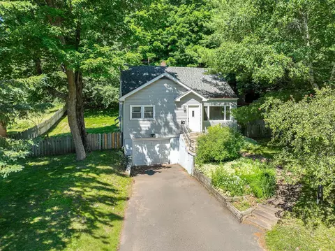 Exterior - 1319 Brainerd Ave, Duluth, MN 55811 photo 8 of 8