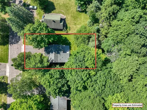 View/Area - 1319 Brainerd Ave, Duluth, MN 55811 photo 2 of 6
