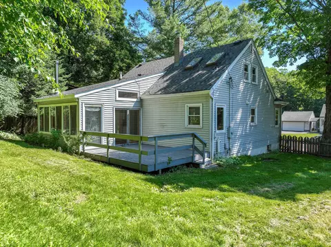 Exterior - 1319 Brainerd Ave, Duluth, MN 55811 photo 4 of 8