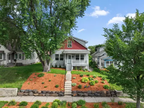 1281 3rd St E, Saint Paul, MN 55106