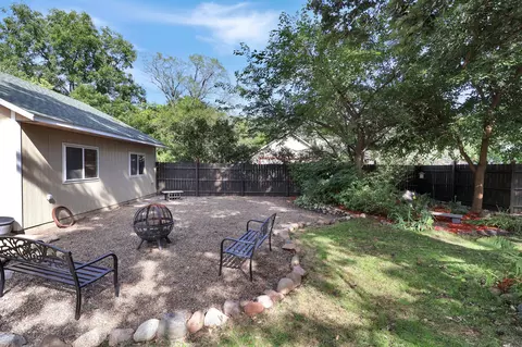 Exterior - 623 7th St SE, Saint Cloud, MN 56304 photo 9 of 12