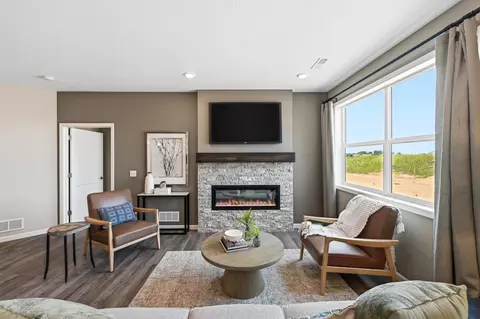 1202 Cedar Ln, Montrose, MN 55363