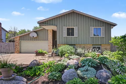 6920 Innsdale Ave S, Cottage Grove, MN 55016