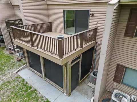 Exterior - 4 Ridge Rd #B, Circle Pines, MN 55014 photo 8 of 9