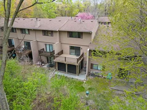 View/Area - 4 Ridge Rd #B, Circle Pines, MN 55014 photo 5 of 5