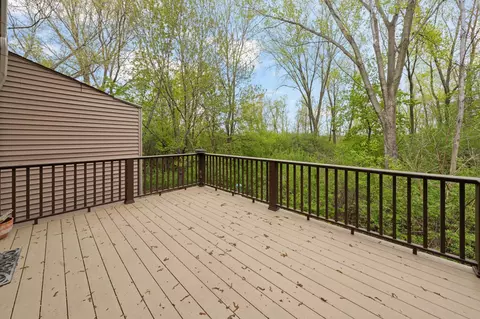 Exterior - 4 Ridge Rd #B, Circle Pines, MN 55014 photo 4 of 9