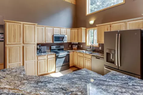 Kitchen - 28877 Todd Line Rd, Staples, MN 56479 photo 2 of 4