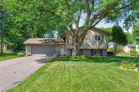 12630 25th Ave N, Plymouth, MN 55441
