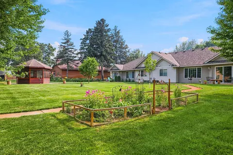 Exterior - 1235 35th Ave N, Saint Cloud, MN 56303 photo 4 of 7